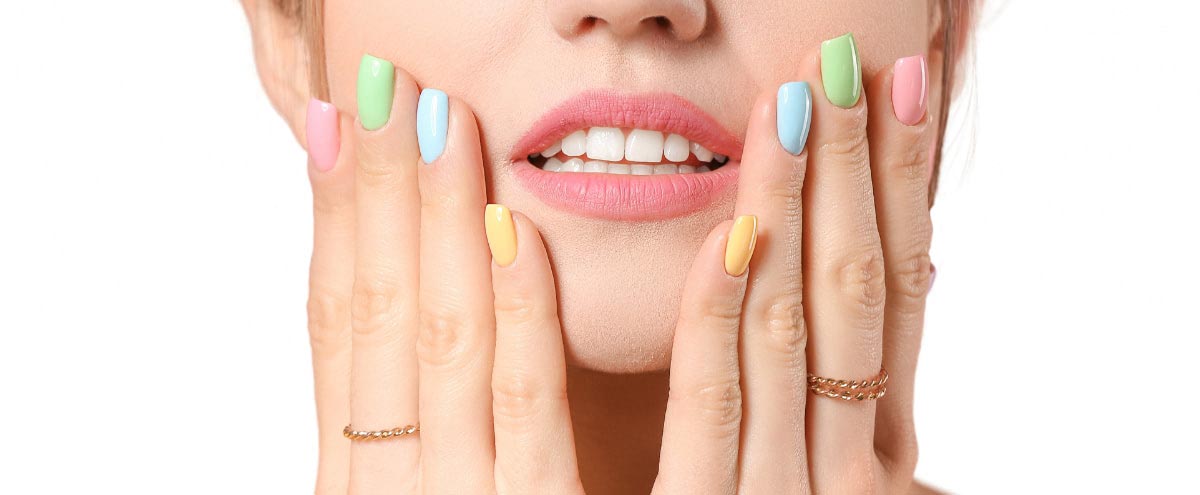 Faktory ovlivňující životnost nehtové modeláže STARNAILS - hormony a další vlivy