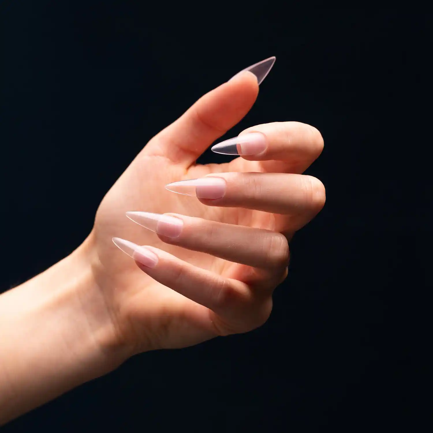 Obsah balení – Gel Tipy CLEAR A5 stiletto, 240 ks