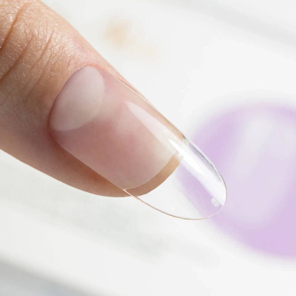 Gel Tipy CLEAR oválné – aplikace gel tipu na přírodní nehet