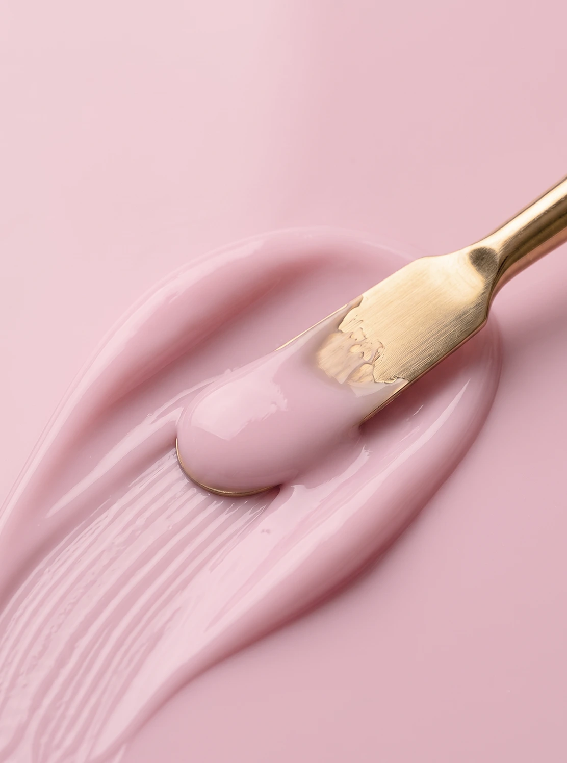 Acrylgel Milky Rose – profesionální starorůžový středně krycí akrygel pro nude a kamuflážní modeláž nehtů