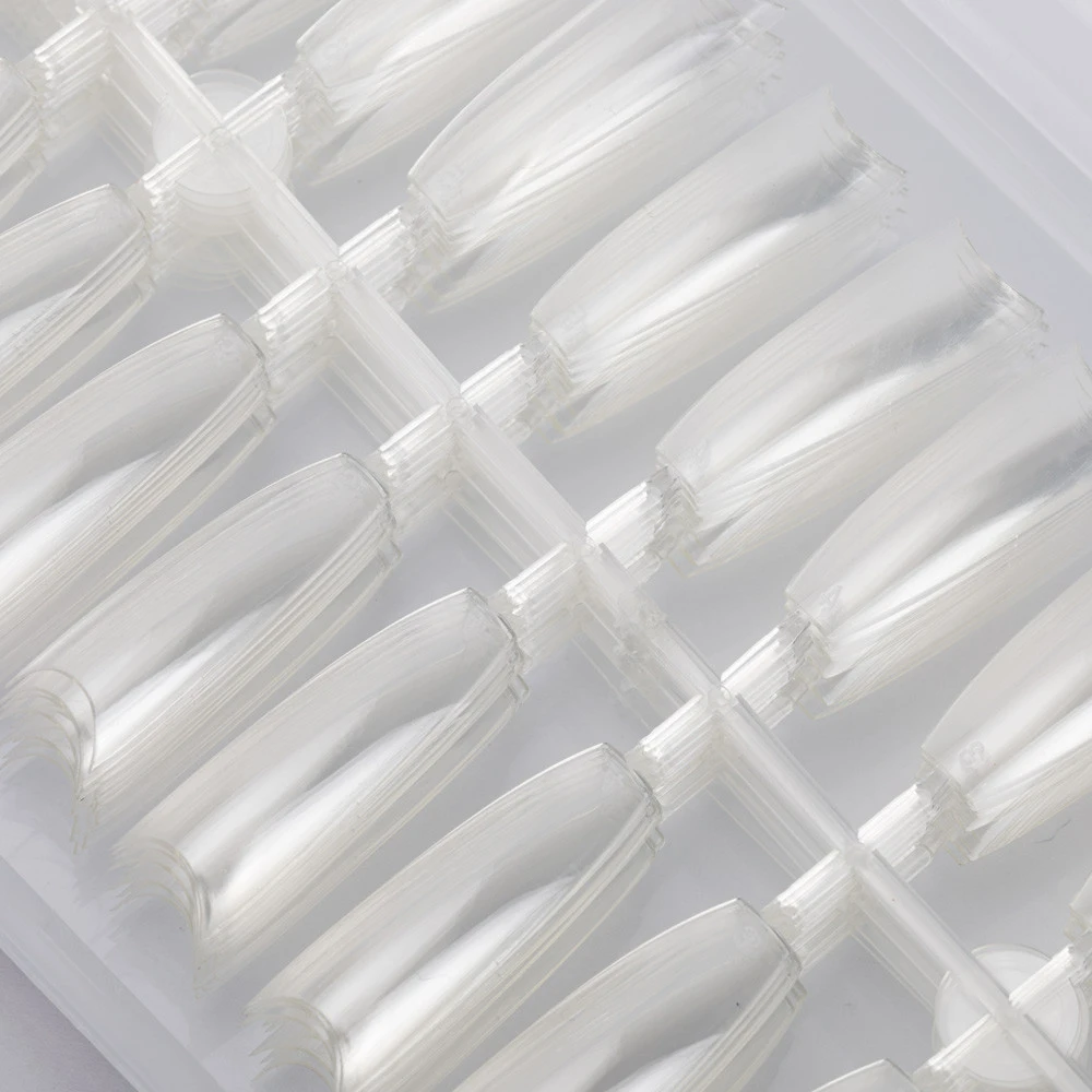 Balen&iacute; tipů CLEAR &ndash; tvar balerina, slim, bez lepic&iacute; plochy